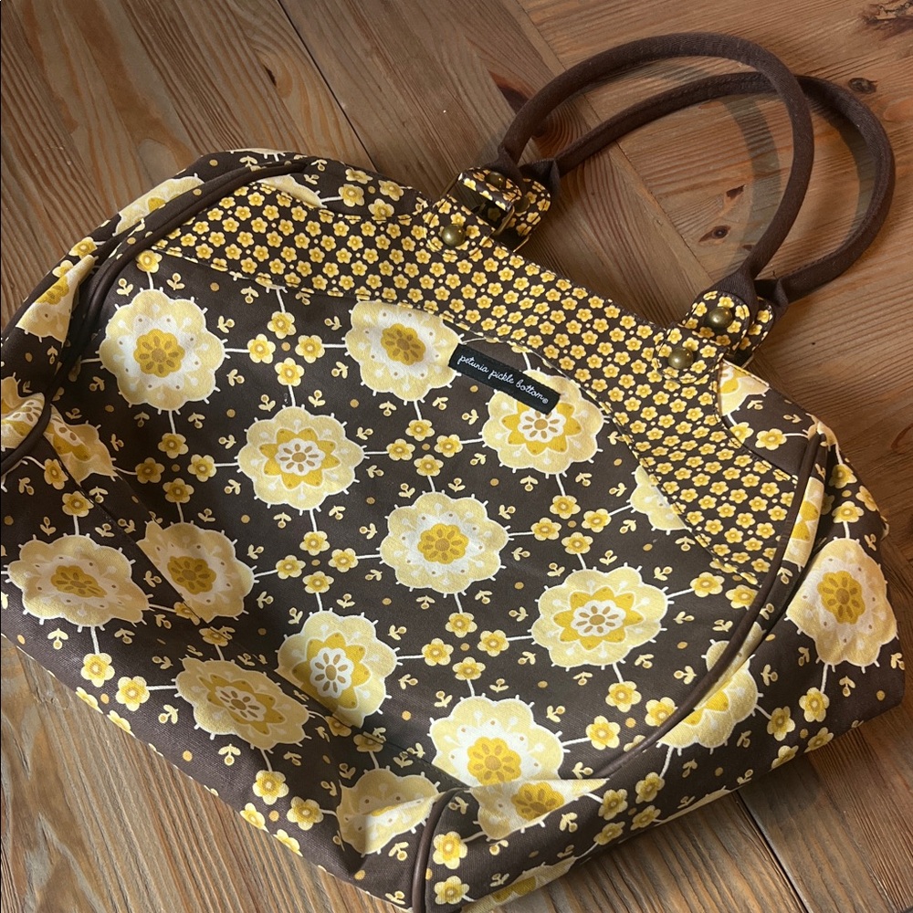 Petunia Pickle Bottom Baby Bag Diaper Large Floral Tote